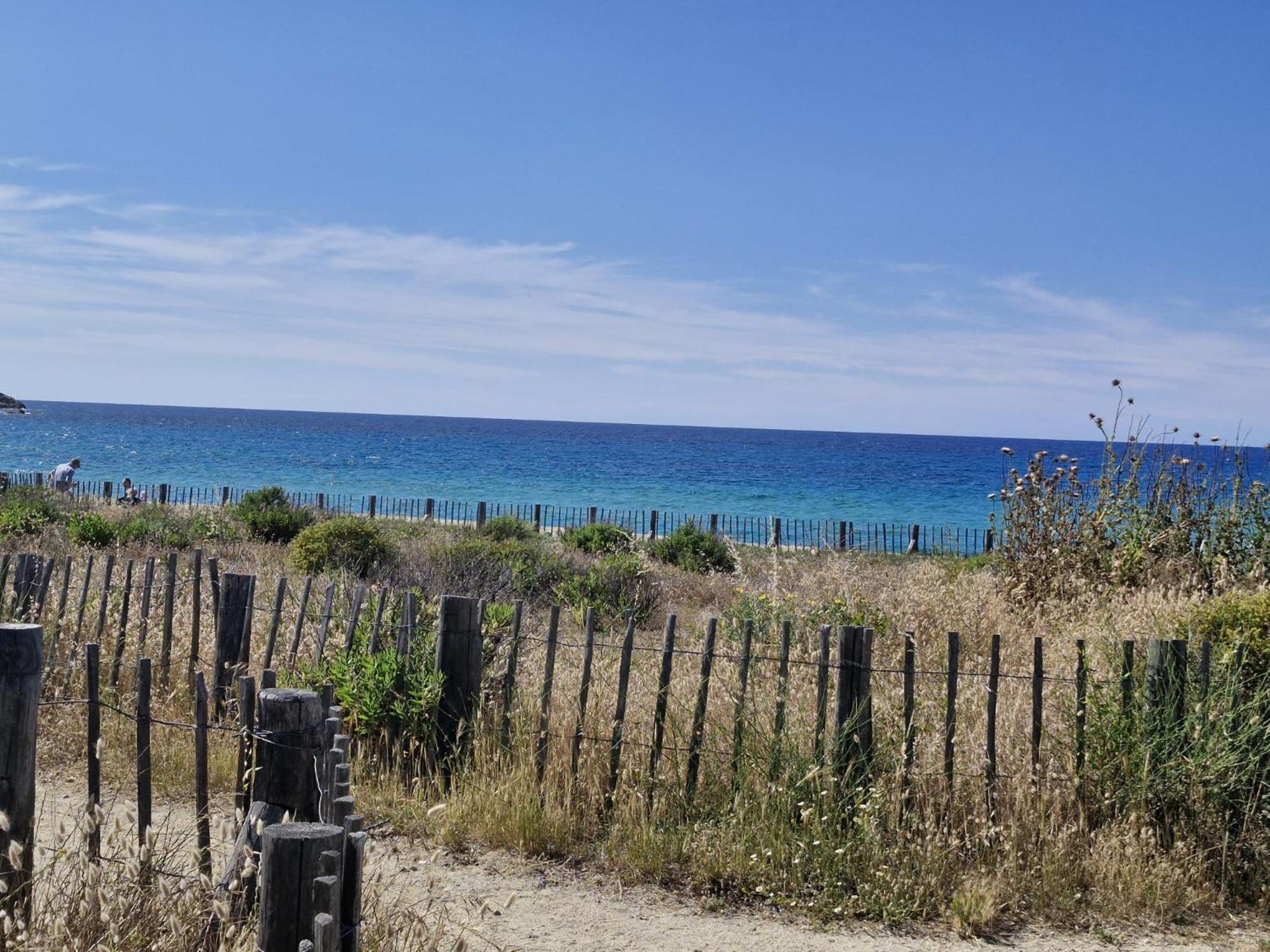 Charmant Petit Logement A 3 Kms De La Plage Belgodère Exterior foto